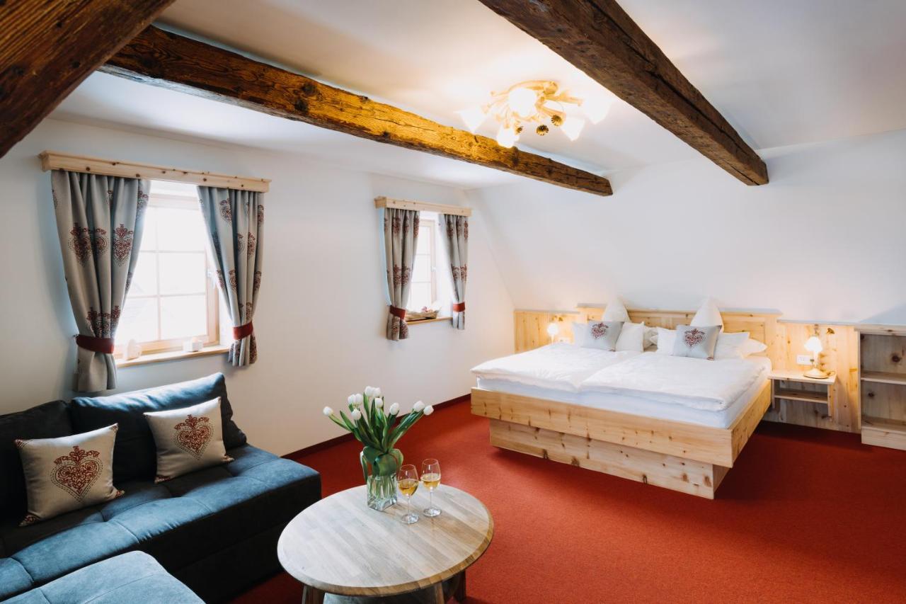 Erzgebirgshaus Zirbenliebe Holiday home Altenberg