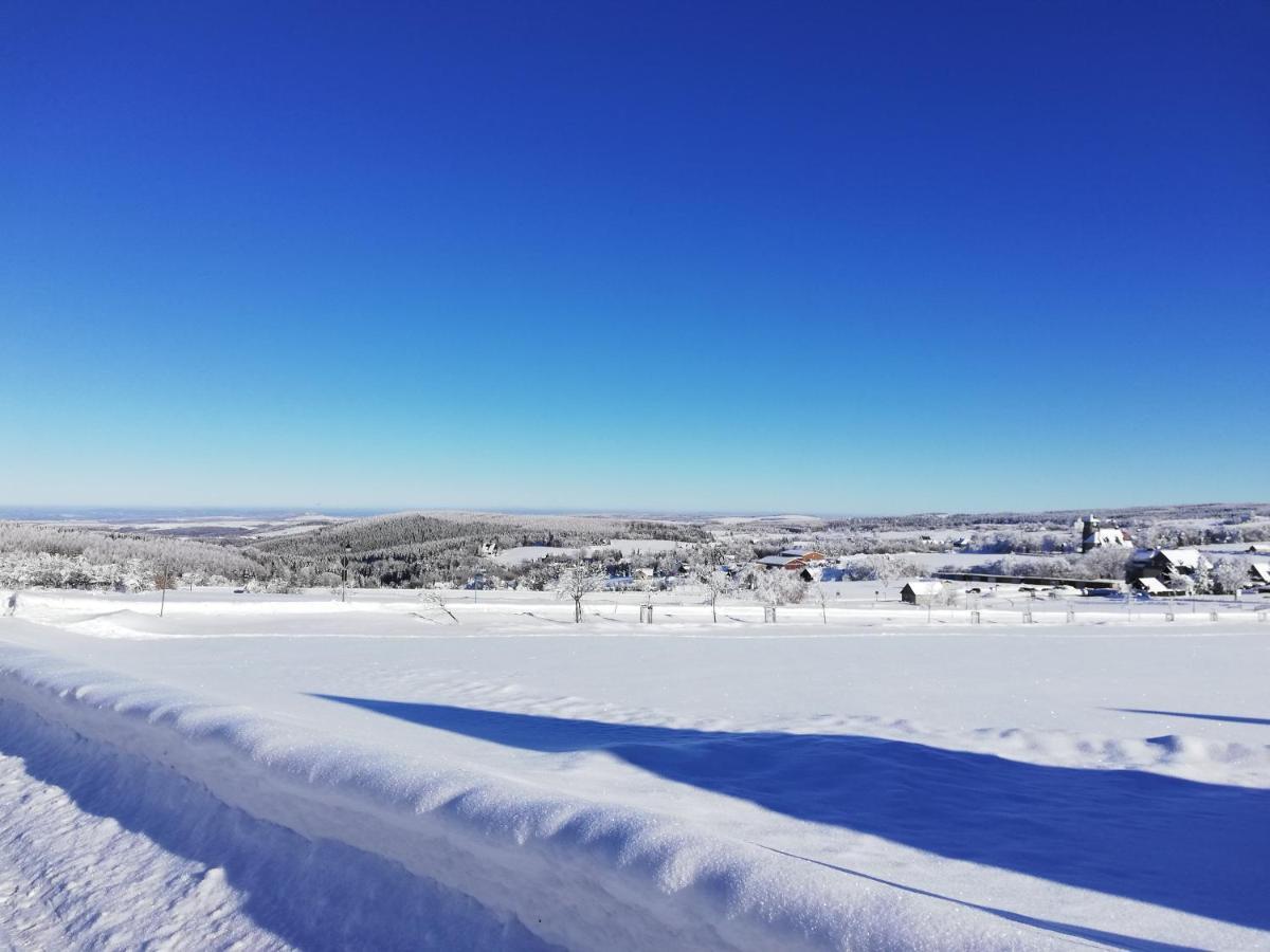 Holiday home Erzgebirgshaus Zirbenliebe *